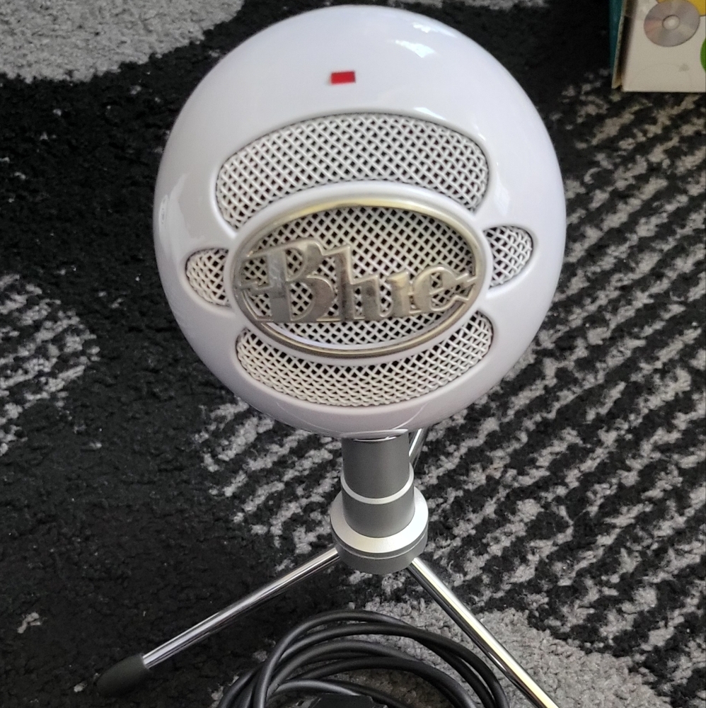 Blue Microphone snowball